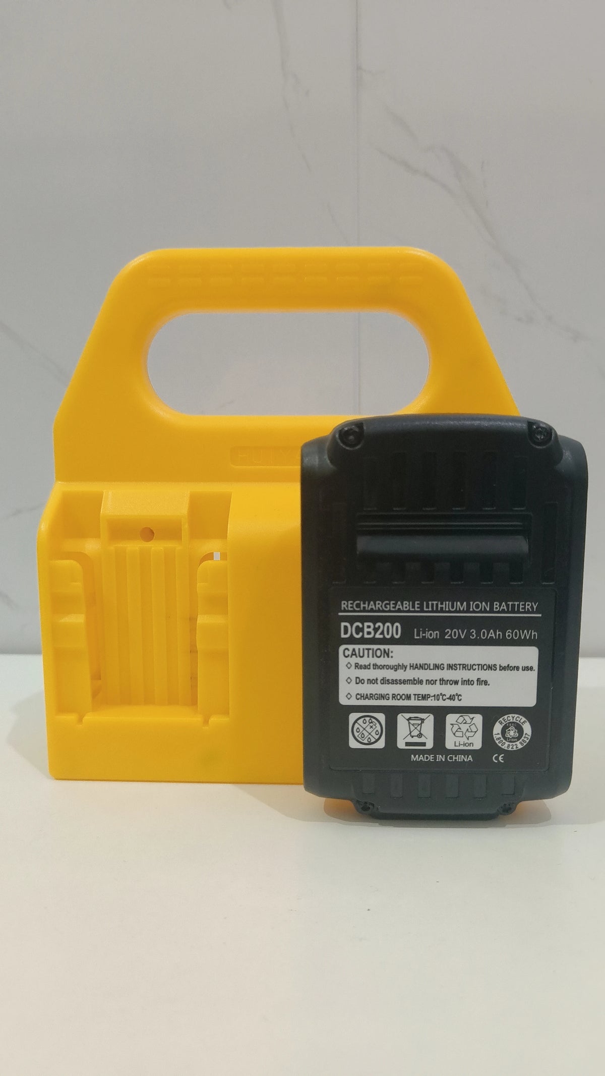 Wall-Mounted Battery Storage Rack for Dewalt 18V & 20V Li-Ion Batteries