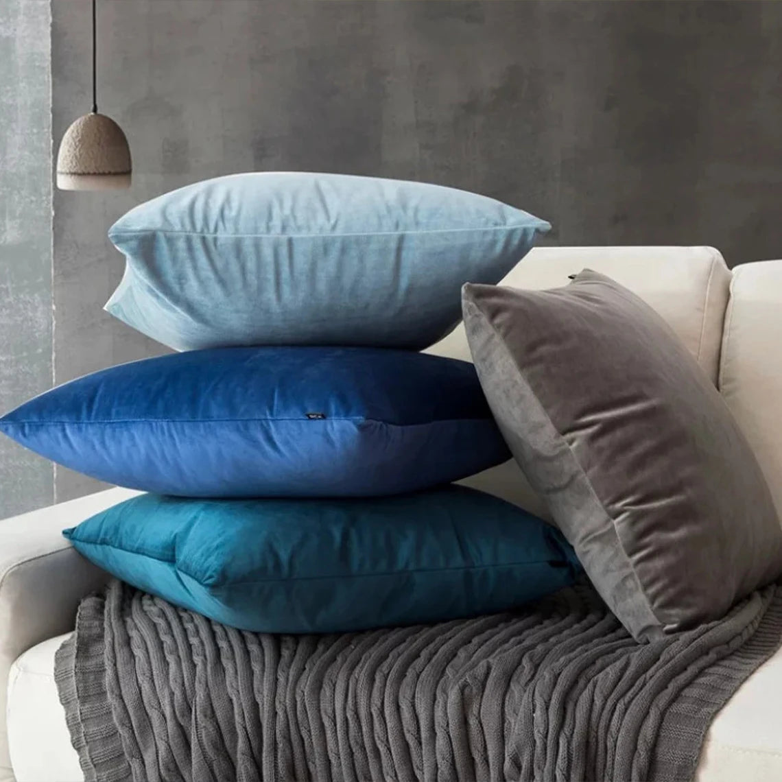 Luxurious Velvet Cushion Cover for Cozy Home Décor