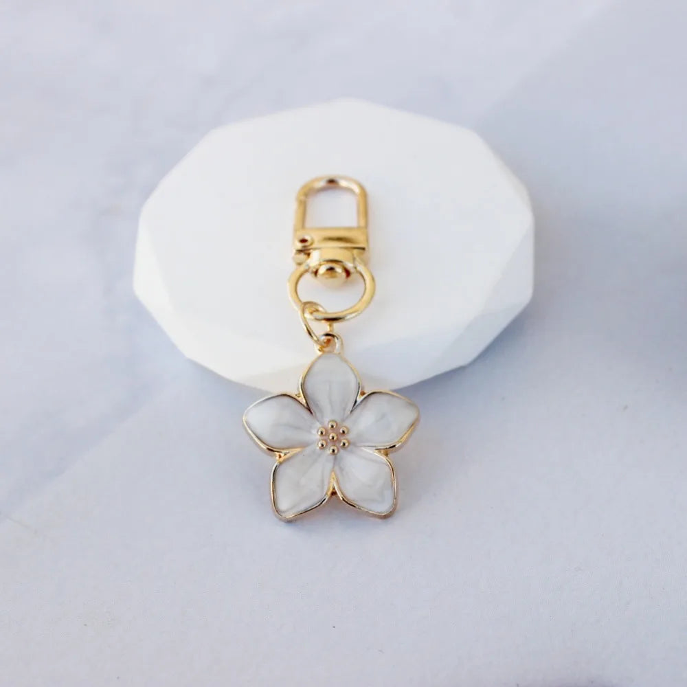 Colorful Flower Resin Keychain with Zinc Alloy Clip