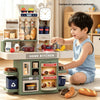 Holzspielzeugküchenset für Kinder mit realistischen Lichtern und Wasserfunktionen, Kochwerkzeugen und Lebensmitteln.