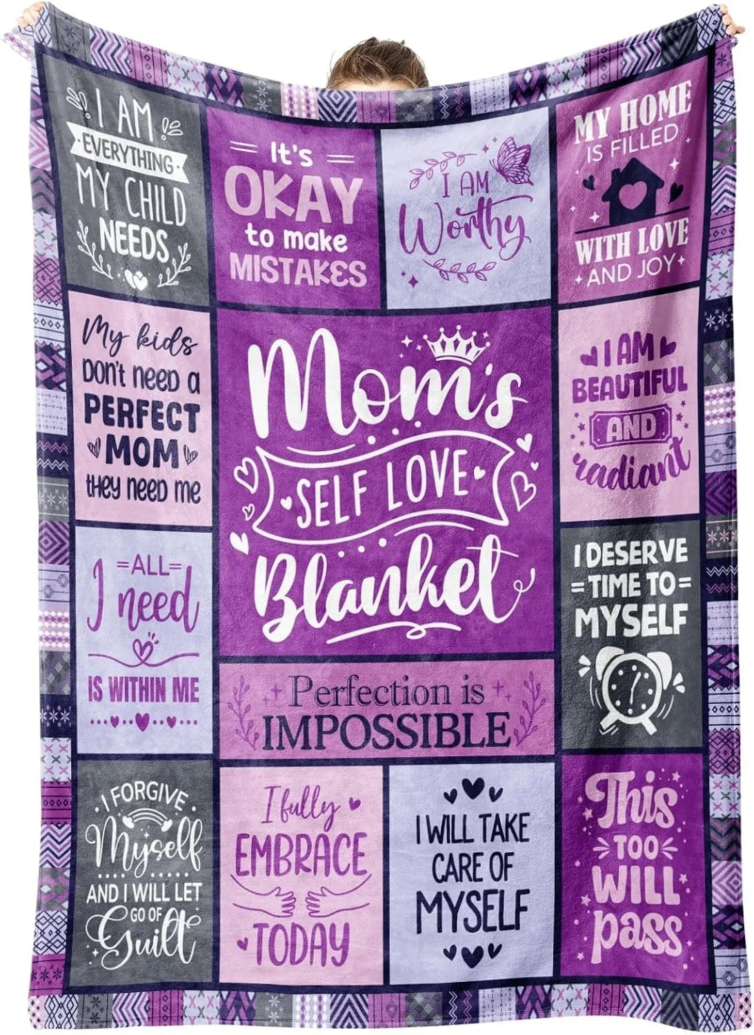 Soft Coral Fleece Throw Blanket – Lightweight & Cozy for All Seasons