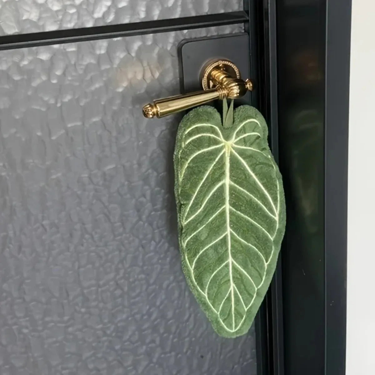 Leaf Design Ultra-Absorbent Quick-Dry Hand Towel with Hanging Loop