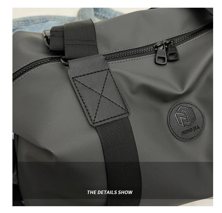 Versatile Large-Capacity Travel Duffel Bag with Water-Resistant Oxford Fabric