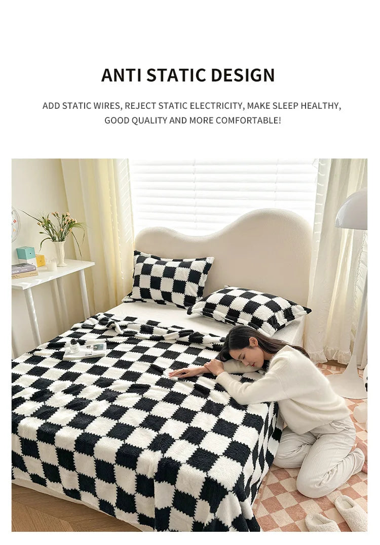 Panda Flannel Throw Blanket - Soft Plush Cover for Couch, Bed & Travel