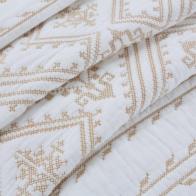 Quilted Cotton Bedspread Set with Embroidered Patchwork Design