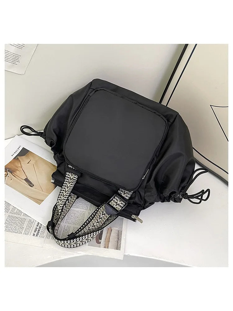 Versatile Nylon Shoulder Bag with Large Capacity