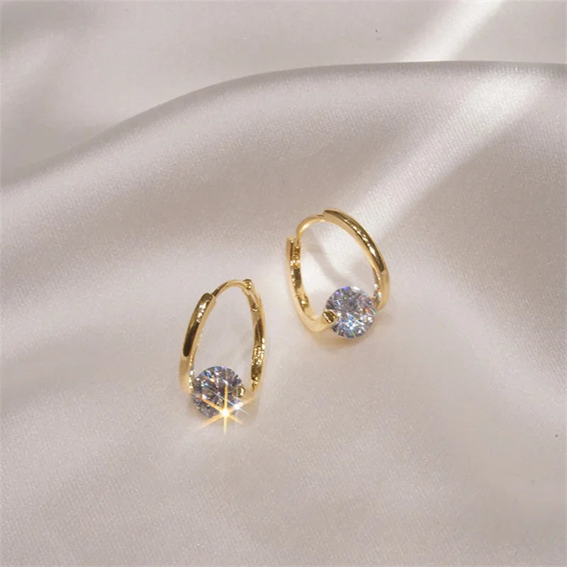 925 Sterling Silver Huggie Hoop Earrings with Moissanite
