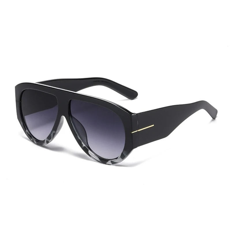 Gafas de ojos de gato Y2K negras y grandes, vistas de frente