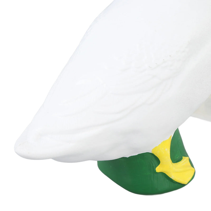 Lifelike Resin Goose Garden Statue