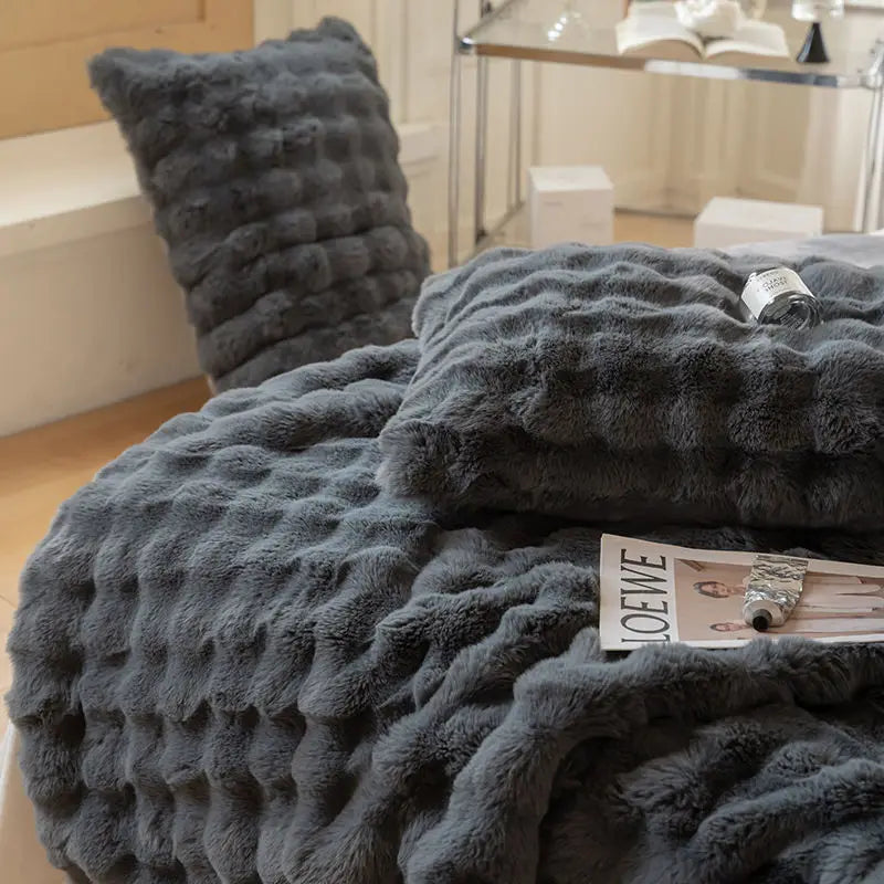 3D Bubble Faux Fur Throw Blanket