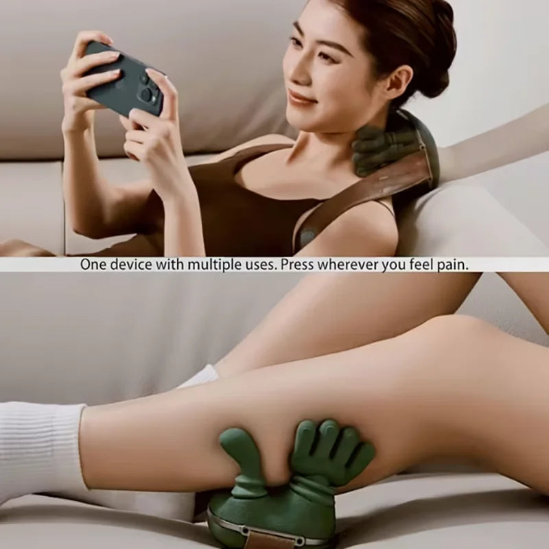 Une femme utilise un massseur en silicone vert sur sa jambe, démontrant l'appareil multi-usage.