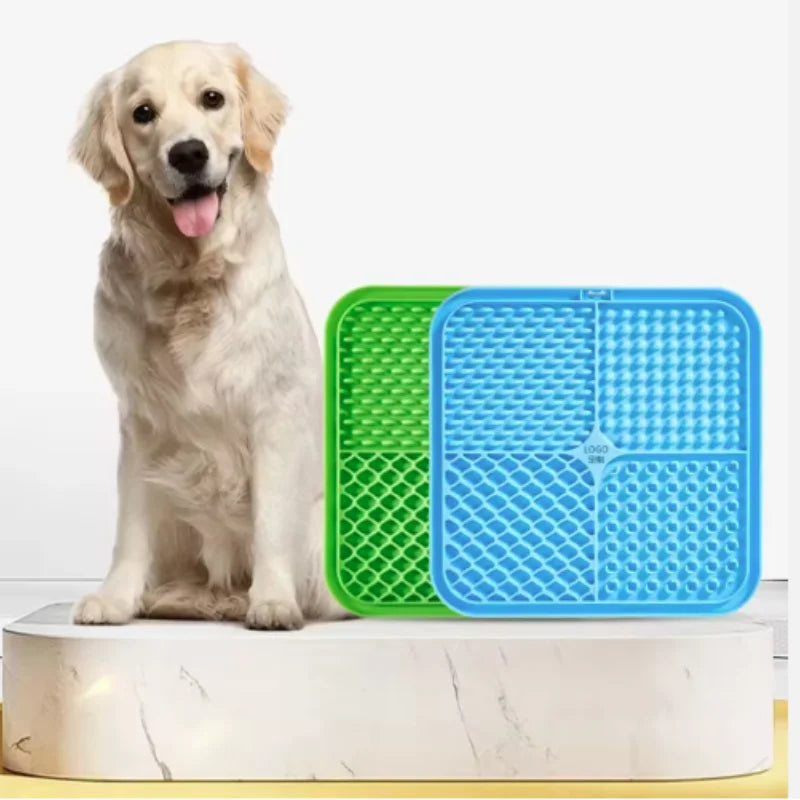 Tapete de Lamer de Silicona para Mascotas: Alimentación Lenta y Distracción en el Baño