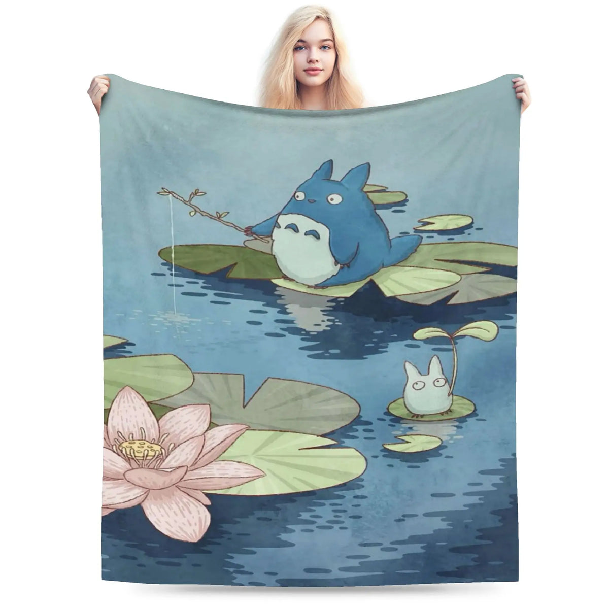 Cozy Grey Totoro-Inspired Fleece Throw Blanket