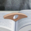 Sujeta Páginas de Libro Ergonómico de Madera