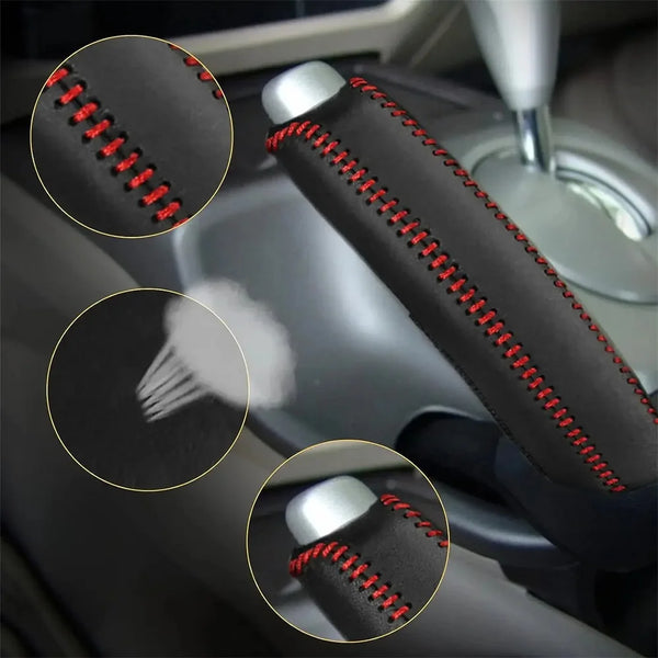 Gros plan d'une housse de frein à main en cuir véritable pour une Mazda 6, montrant les coutures et la texture.