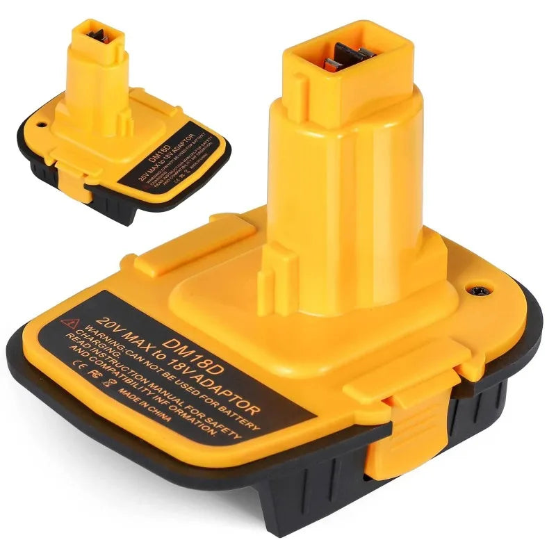 Geliger universeller Batteriewandler mit Stecker und Gehäuse von oben.