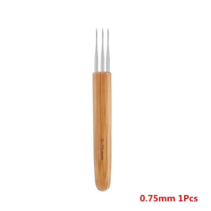 Wooden Handle Dreadlock Crochet Hook for Hair Styling