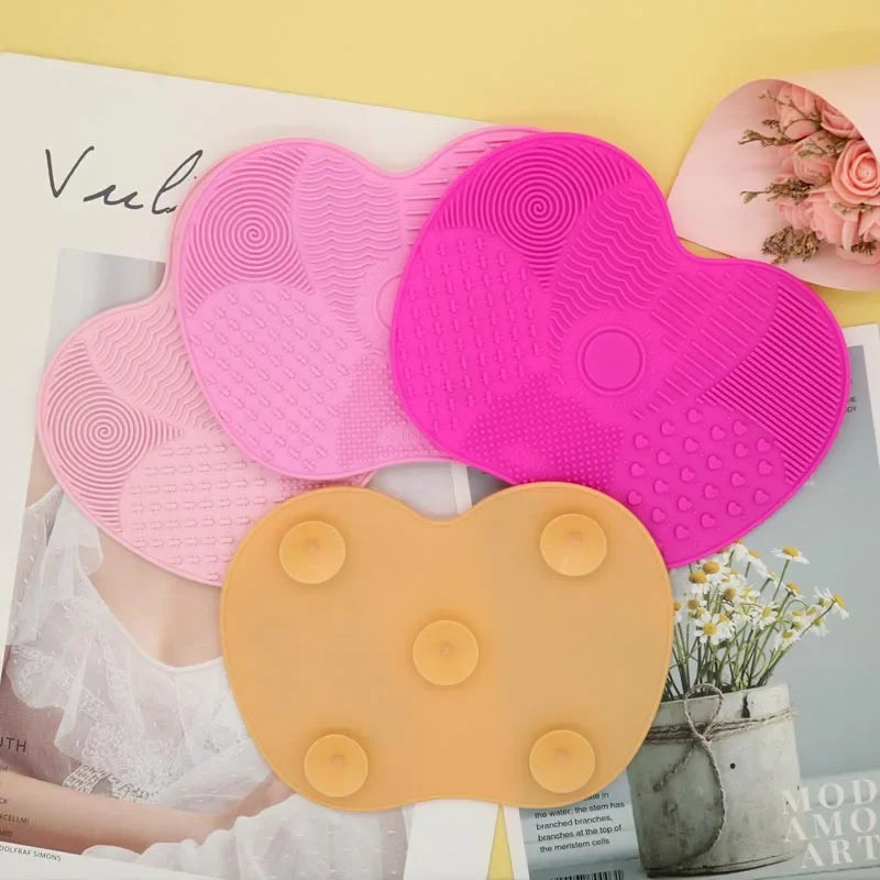 Silicone Makeup Brush Cleaning Mat with Textured Surface