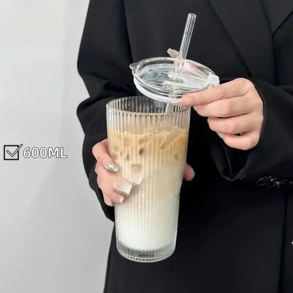 600ml Striped Glass Tumbler with Lid and Straw