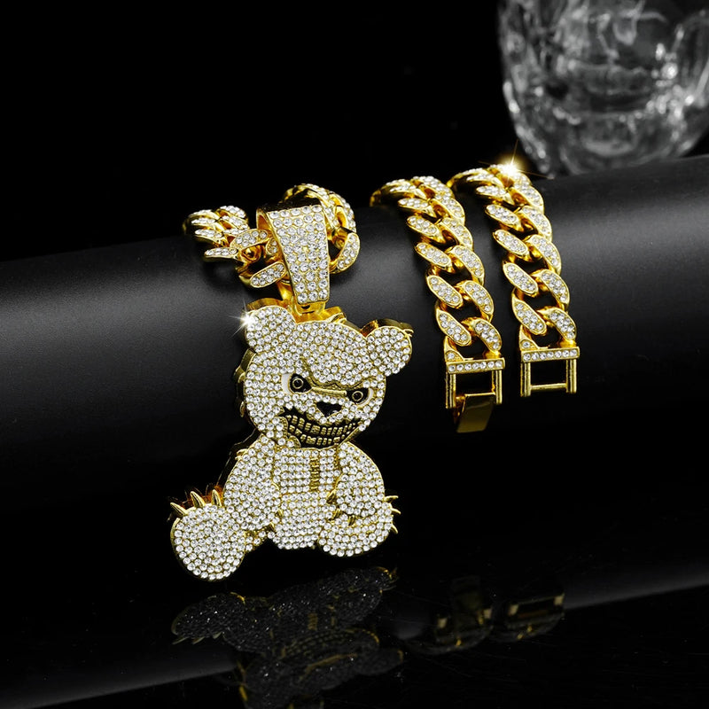 Collar con Colgante de Oso en Cadena Cubana