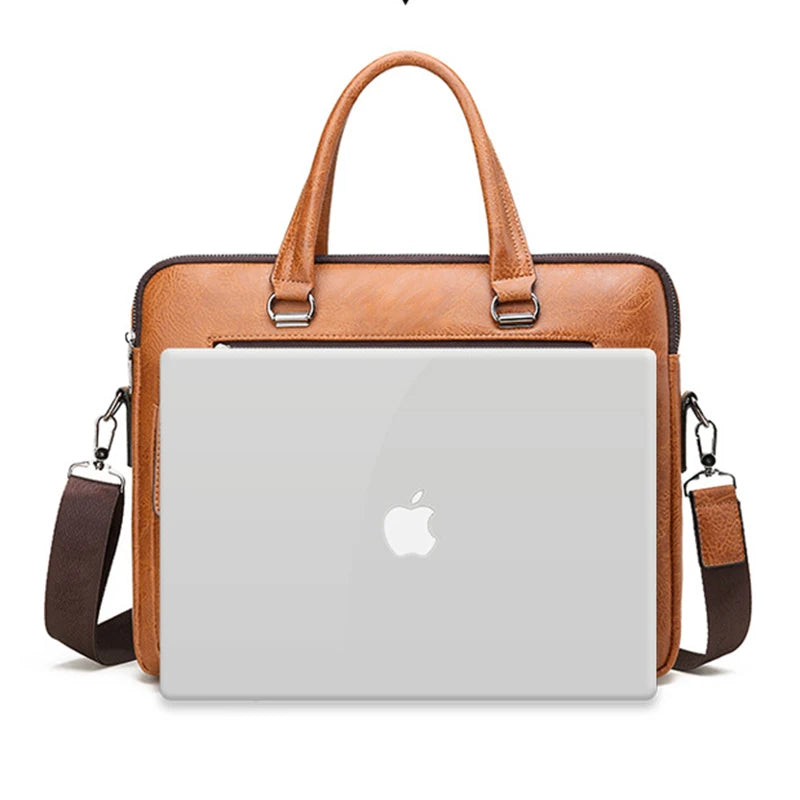 Tan Leder-Business-Aktentasche mit Griff und Schulterriemen, silberner Schnalle.