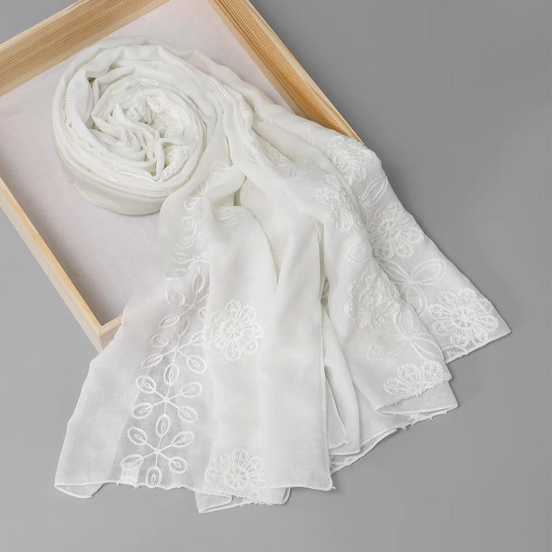 Retro Ethnic Embroidered Shawl
