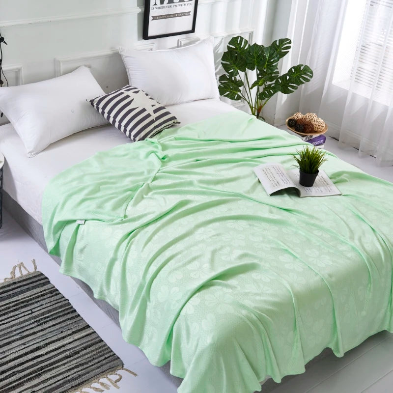 Bamboo Fiber Cooling Blanket for Summer