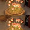 Tulpen-LED-Nachtlicht mit Glaskuppel
