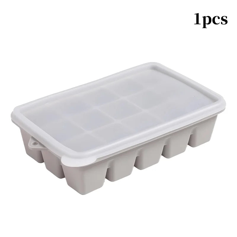 Reusable Silicone Ice Cube Tray with Lid