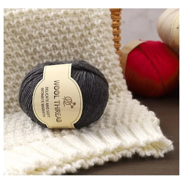 Combed Alpaca Blend Yarn for Hand Knitting – 10-Pack Wool Balls