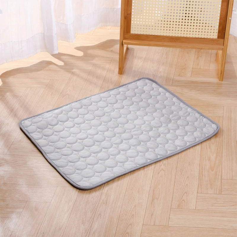 Breathable Ice Silk Pet Cooling Mat