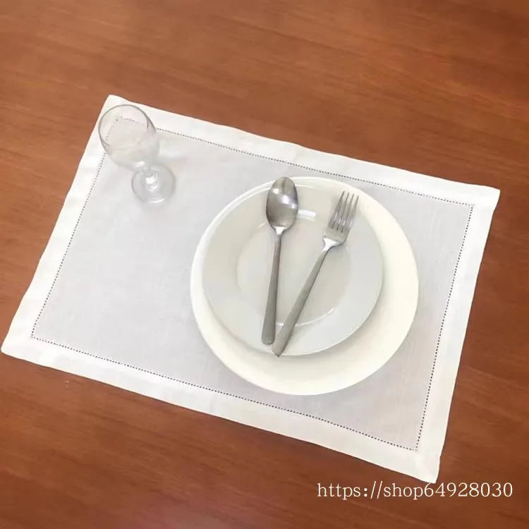 Linen Dinner Napkins for Weddings and Everyday Dining
