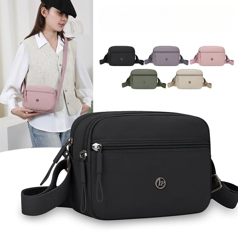 Bolso bandolera de nylon ligero con correa ajustable