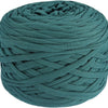 Eine Kugel dicker, tealgrüner Polyester-Strang, fest aufgewickelt.