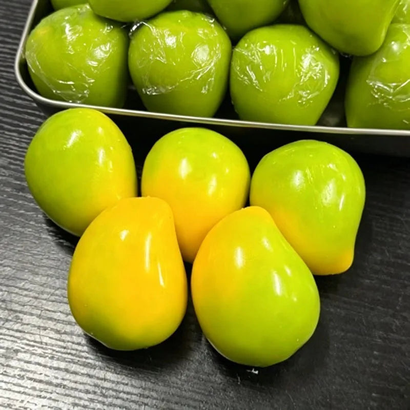 Color-Changing Mango Stress Ball with Crunchy Texture