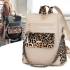 Beige Reise-Rucksack mit Leopardenprint und goldenen Details.