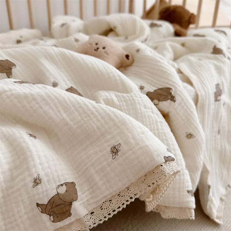 Floral Muslin Baby Blanket – Soft Breathable Swaddle Quilt for All Seasons