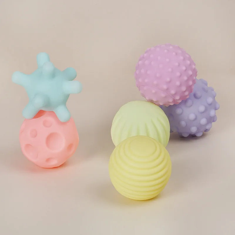 Dinosaur Bath Toys for Toddlers – Squeeze, Spray & Float