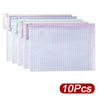 Un juego de diez bolsas de documentos transparentes con cremallera de malla en varios colores pastel apiladas.