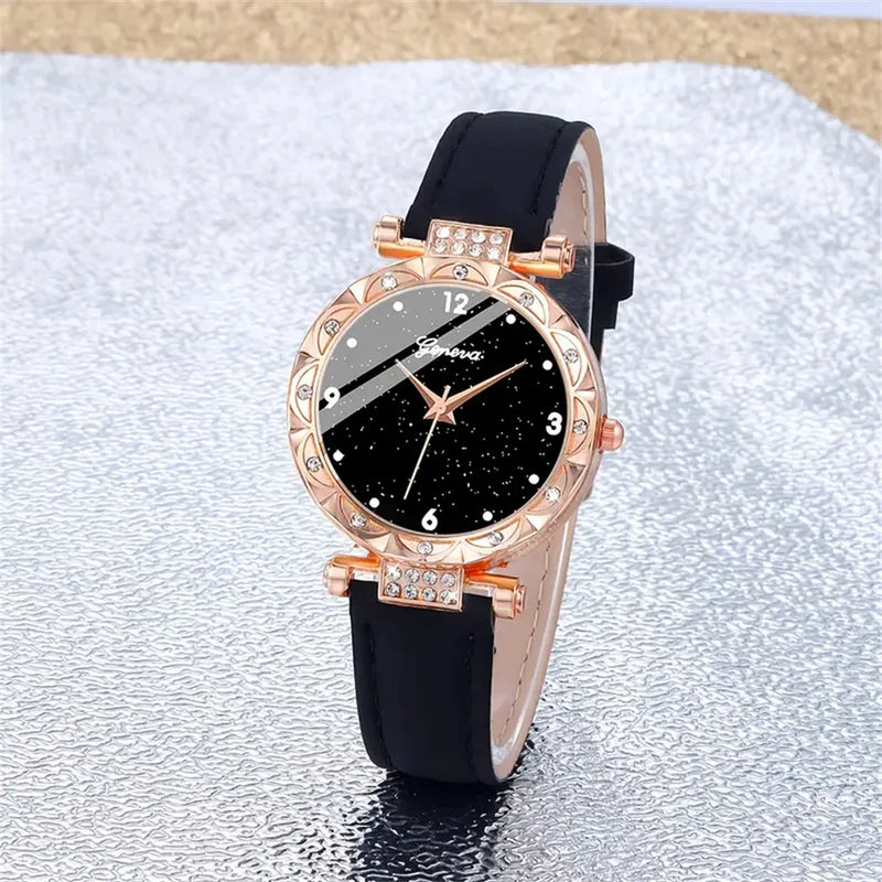Elegante Quarzuhr mit Strassbesatz und Lederarmband