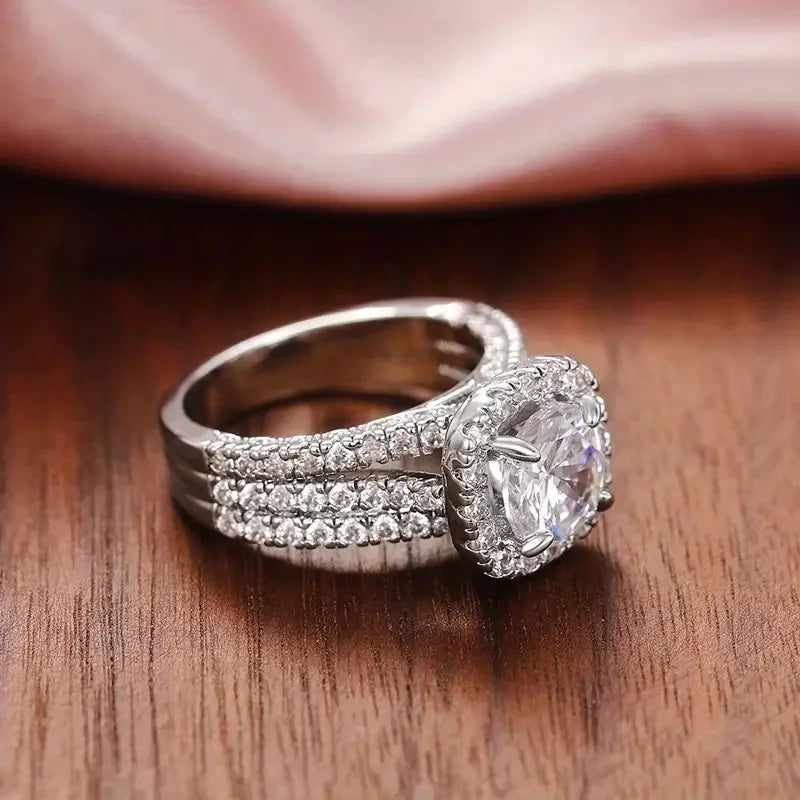 925 Sterling Silver Heart Moissanite Ring