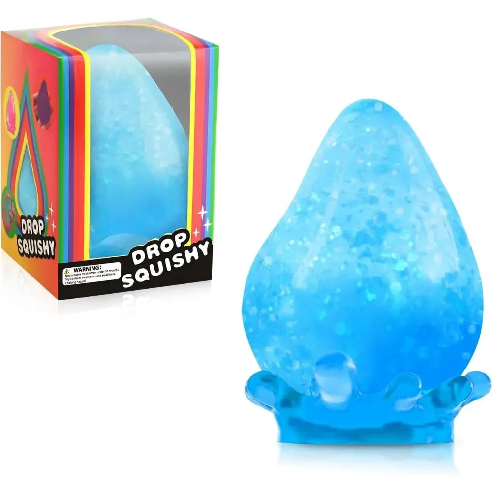 Eine klare blaue, quetschbare Stresspuppe in Tropfenform, gezeigt neben ihrer Verpackung.
