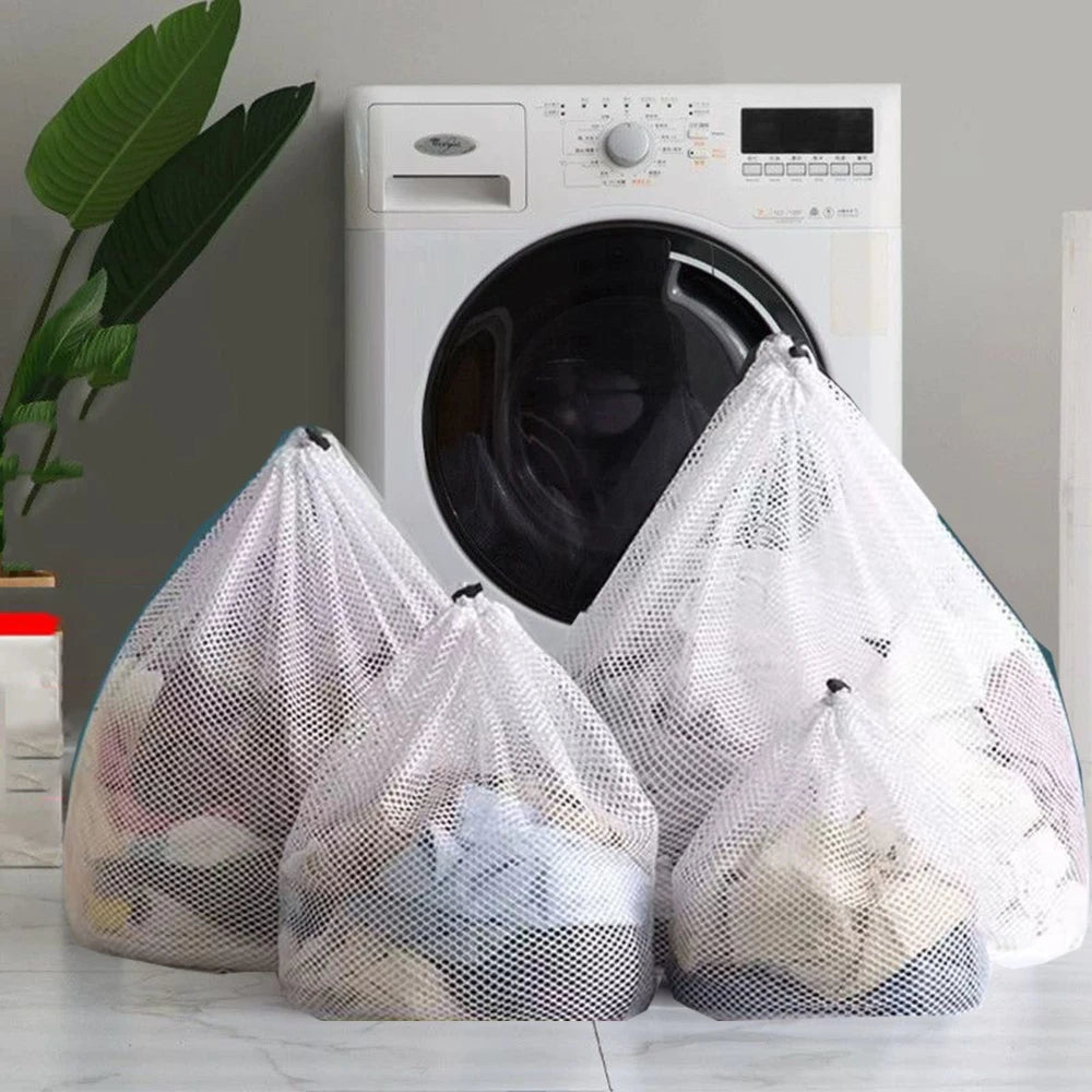 Mesh Laundry Bags with Drawstring – Set of 4 Sizes for Delicates, Jeans & Blankets