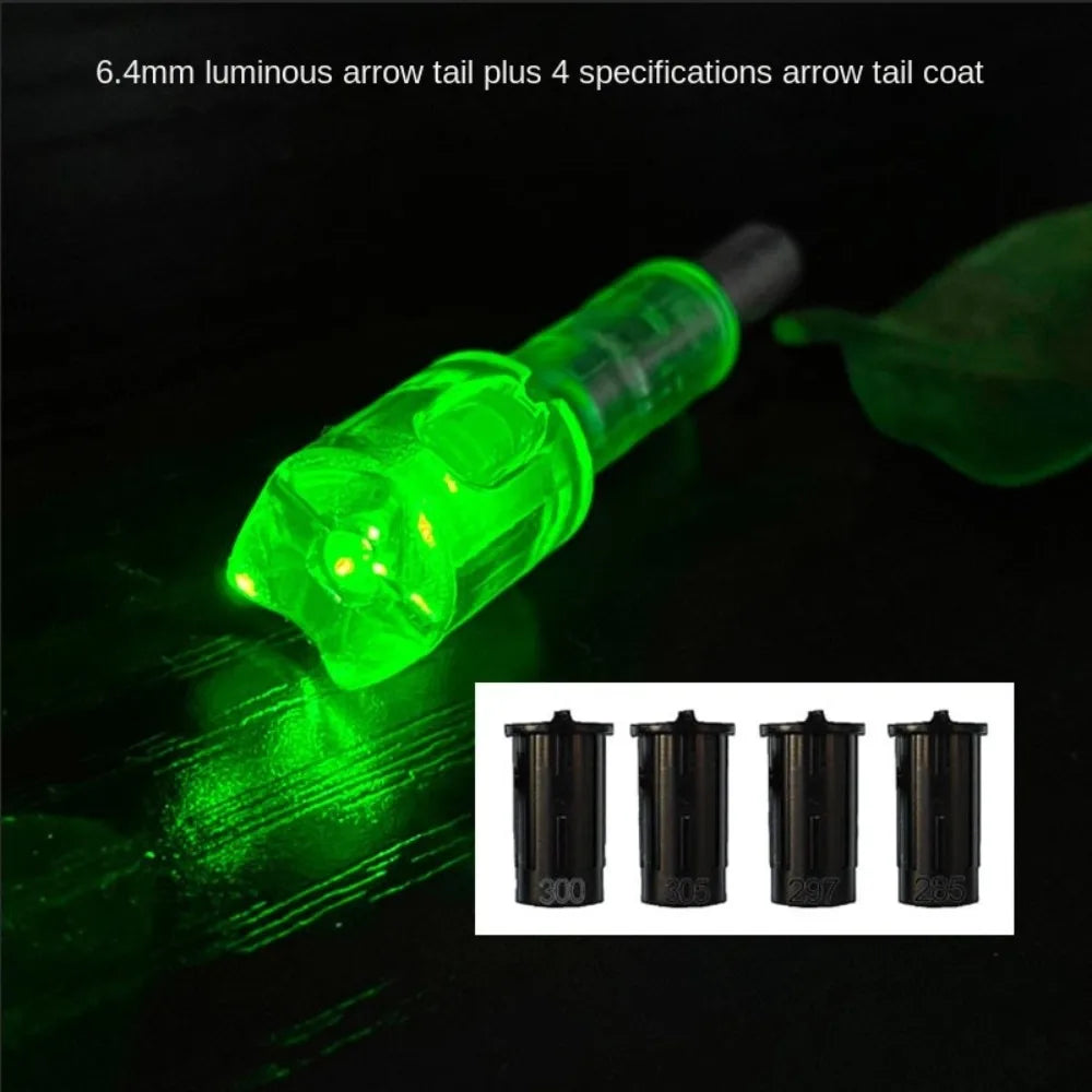 A bright green luminous arrow tail is shown illuminating a surface, next to four specifications of arrow tail coats.