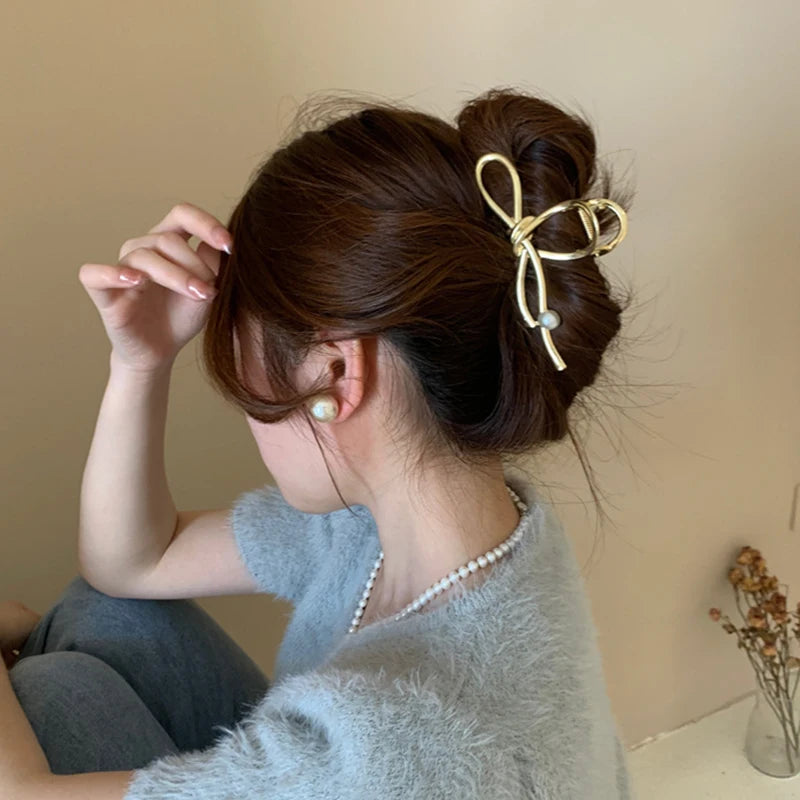 Gold S-Shaped Metal Hair Claw