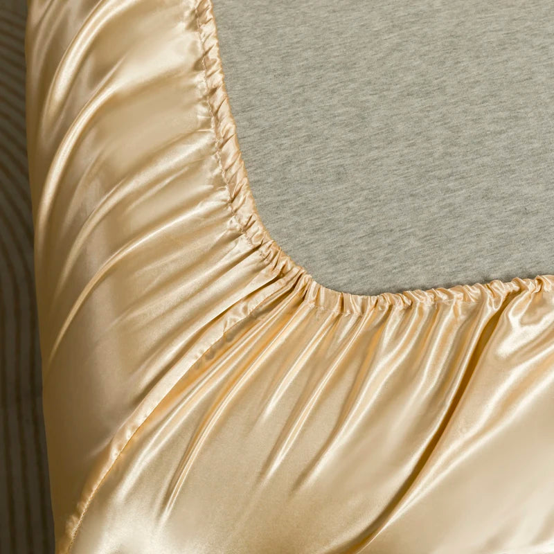 Luxury Satin Bedding Set with Fitted Sheet and Pillowcases