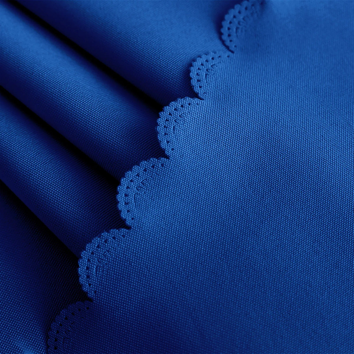 Round Solid Color Polyester Tablecloth for Weddings, Parties & Dining