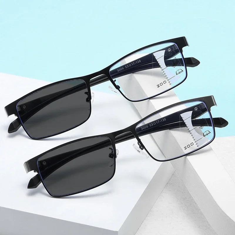 Progressive Multifocal Photochromic Reading Glasses