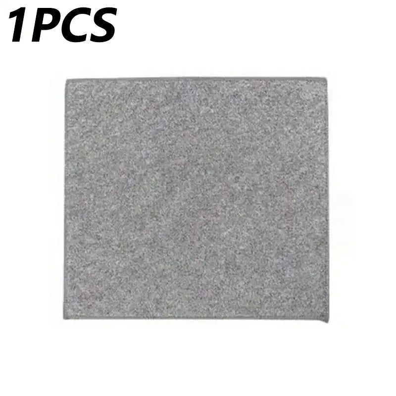 Lint-Free Microfiber Cleaning Cloths (4-Pack)