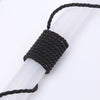 Schwarzes Polyester-geflechttes Kabel, umwickelt um ein weißes zylindrisches Objekt zum Basteln